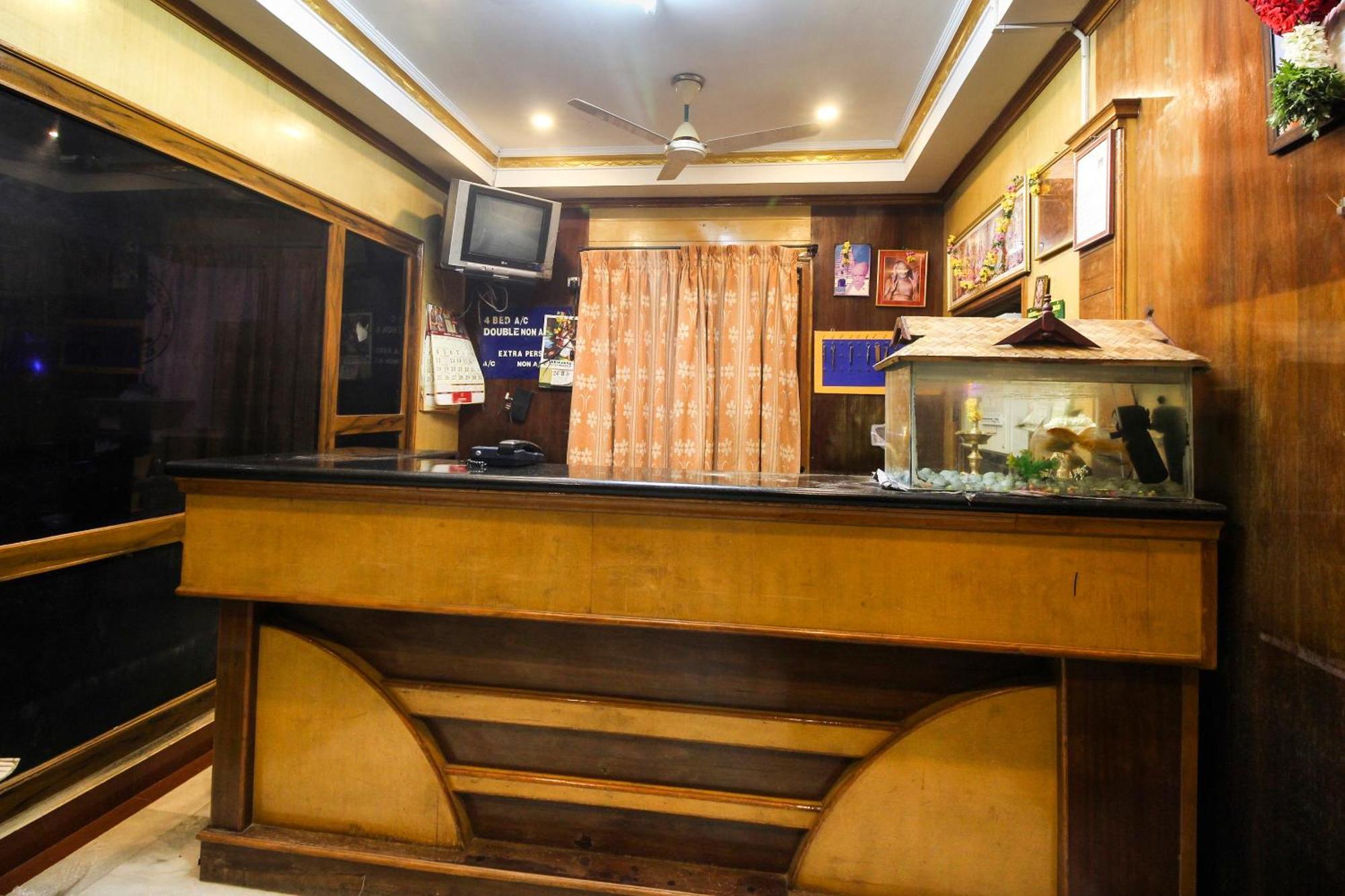 Spot On Jayalakshmi Residency Non Ac Ξενοδοχείο Kovilpatti Εξωτερικό φωτογραφία