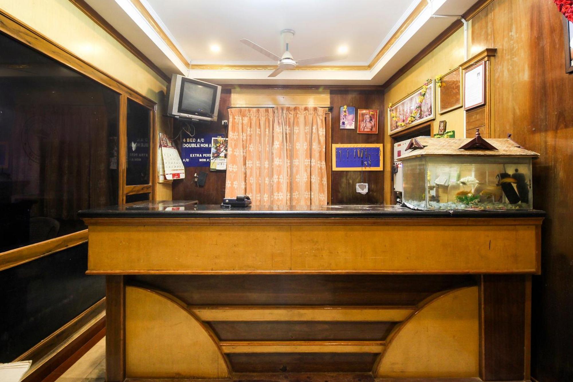 Spot On Jayalakshmi Residency Non Ac Ξενοδοχείο Kovilpatti Εξωτερικό φωτογραφία
